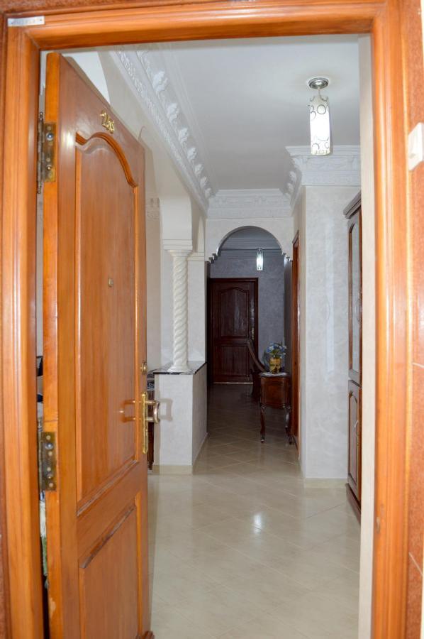 Appartement Ideal Riad Al Salam A 8 Minutes De La Plage Du Centre Ville,Wifi Et Parking Gratuits Agadir Dış mekan fotoğraf