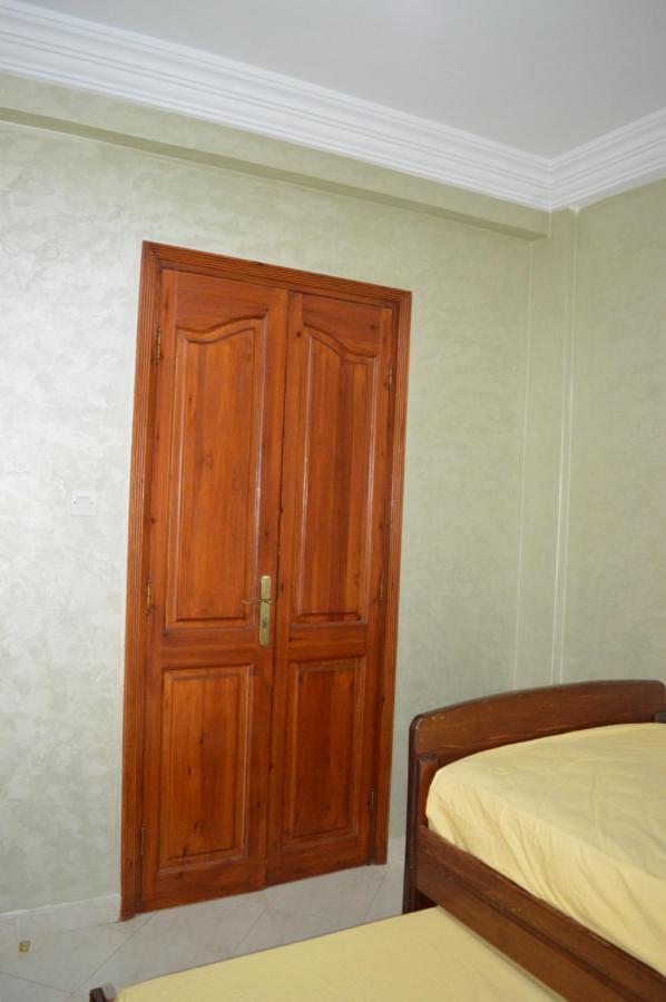 Appartement Ideal Riad Al Salam A 8 Minutes De La Plage Du Centre Ville,Wifi Et Parking Gratuits Agadir Dış mekan fotoğraf